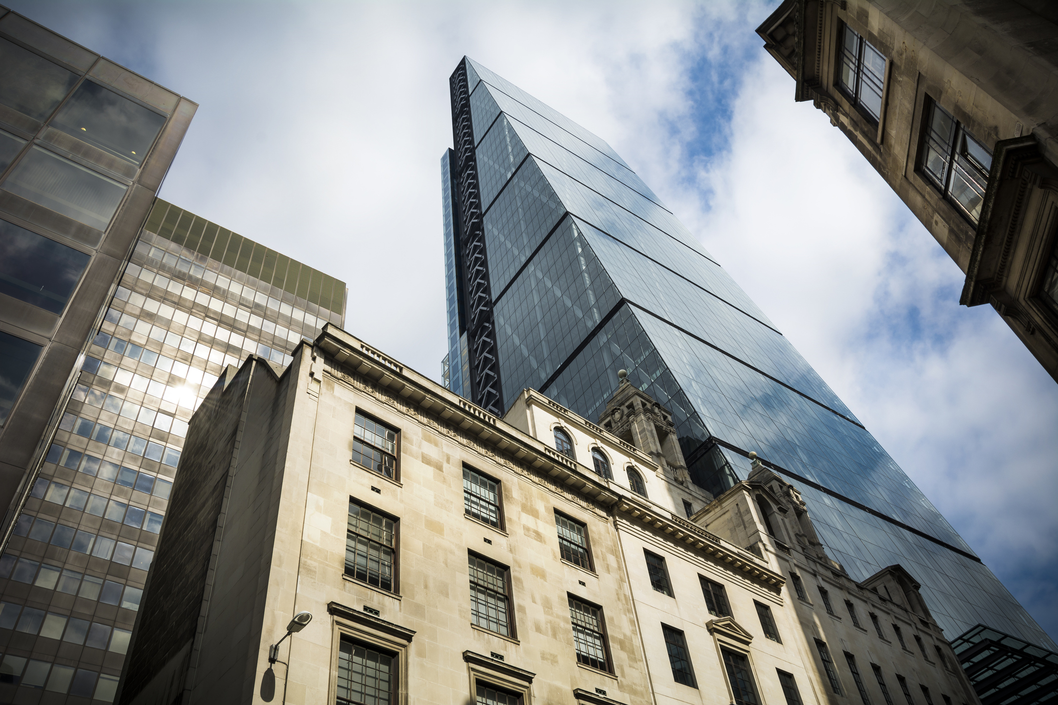 202504_leadenhall-building-street-view_getty.jpg